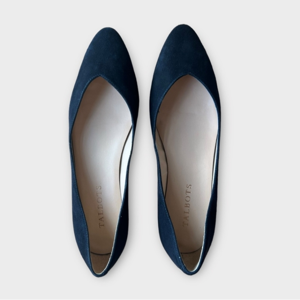 Talbots Suede Flats - Picture 2 of 5
